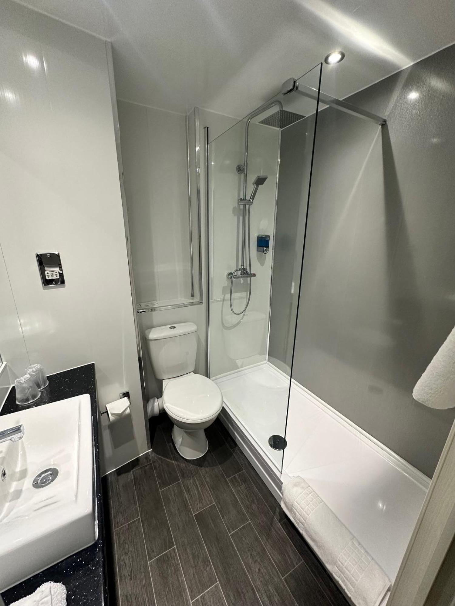 Sporting Lodge Inn مدليسبره المظهر الخارجي الصورة
